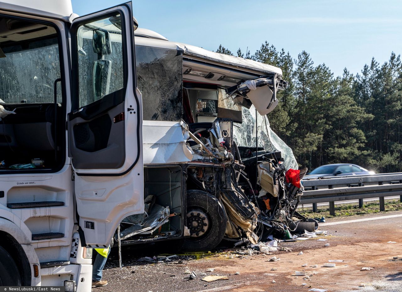 Wypadek polskiego autokaru na A12 w Niemczech