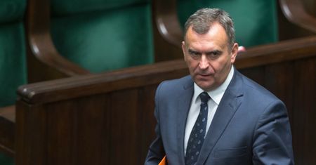 Mandat europosła wciągnie go z aresztu. Sytuacja bez precedensu