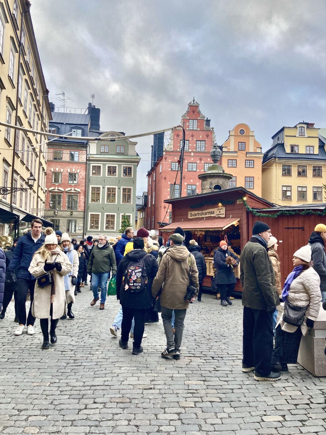 Gamla Stan to punkt obowiązkowy wizyty w Sztokholmie