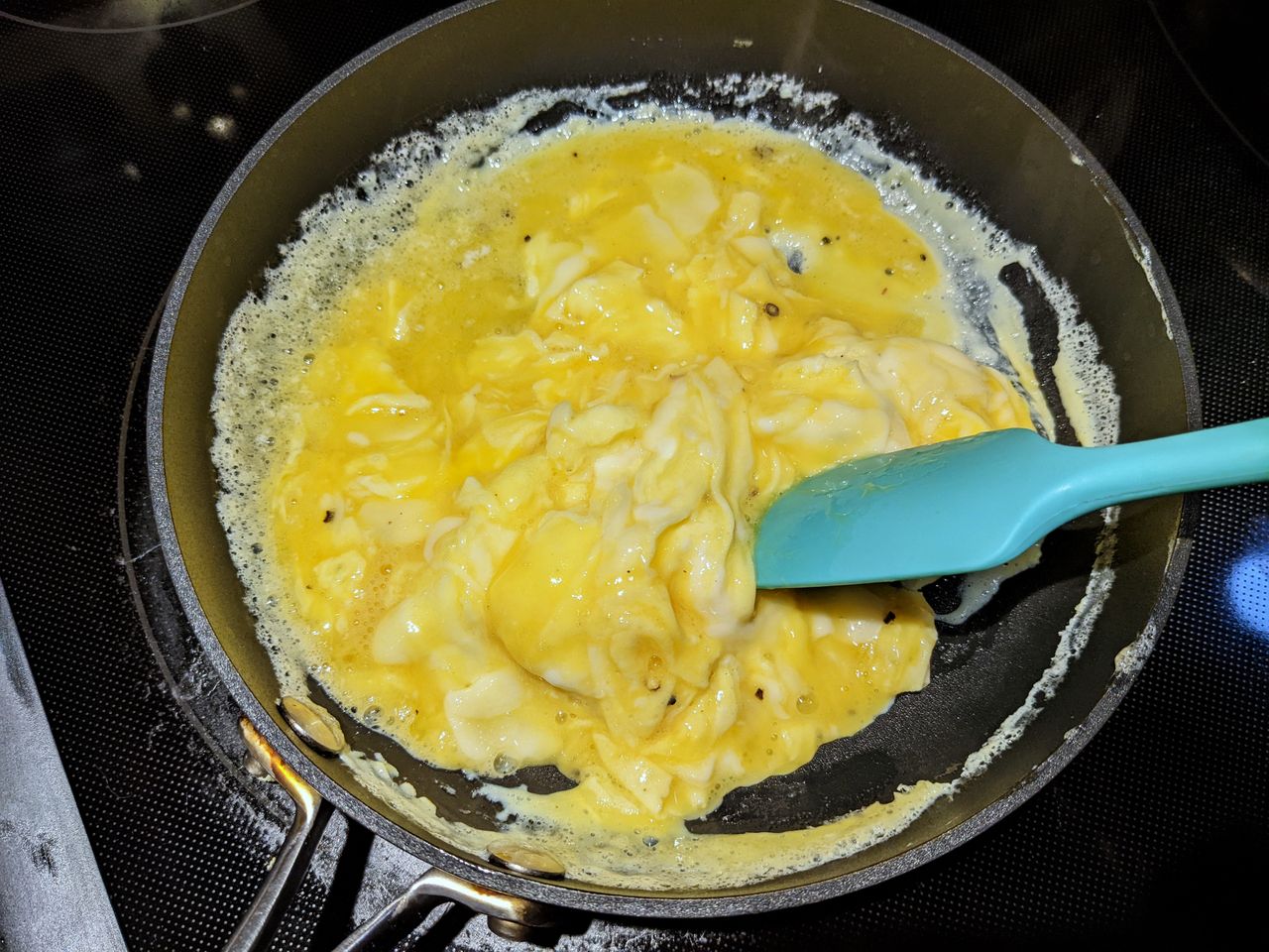 Master the art of scrambled eggs: Avoid these common mistakes