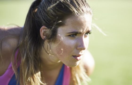 „#Wytrwajwygraj” - oszczepniczka i paraolimpijczyk w reklamach odzieży 4F (wideo)