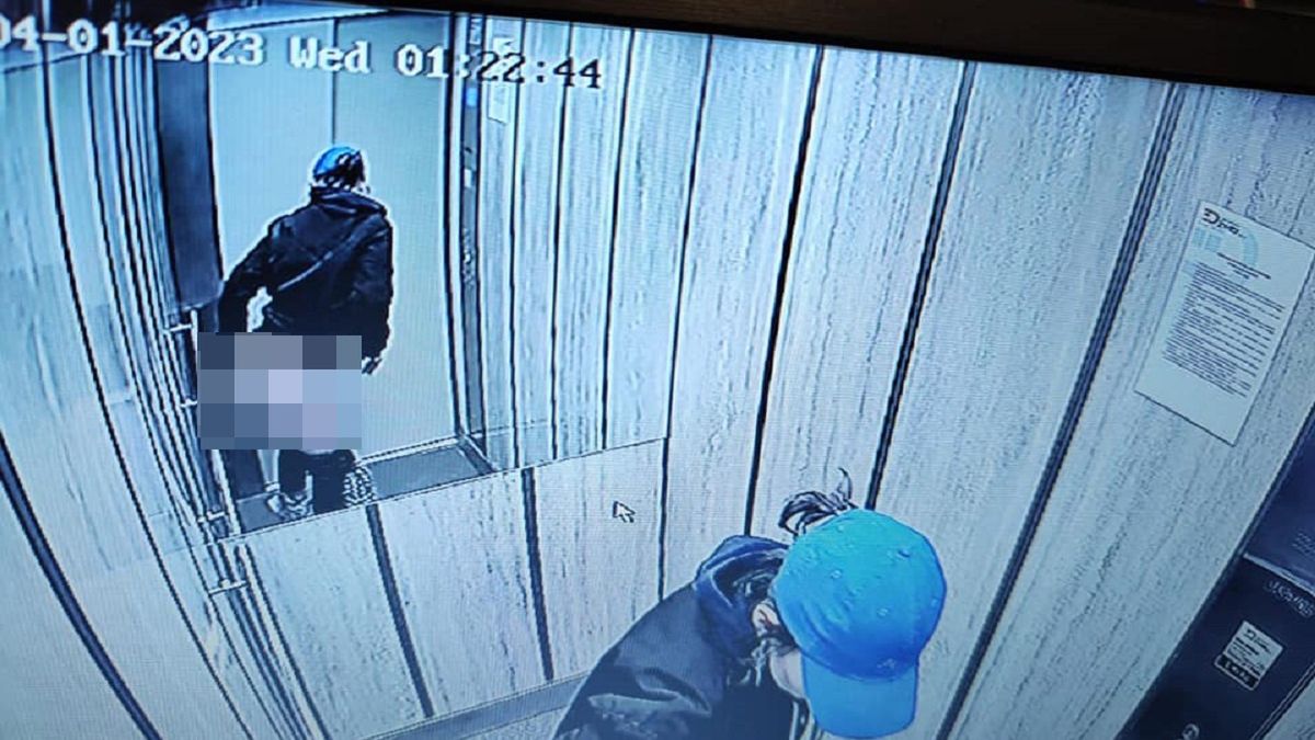 Jastrzębie-Zdrój. Zostawił niespodziankę w windzie. Wszystko nagrał monitoring