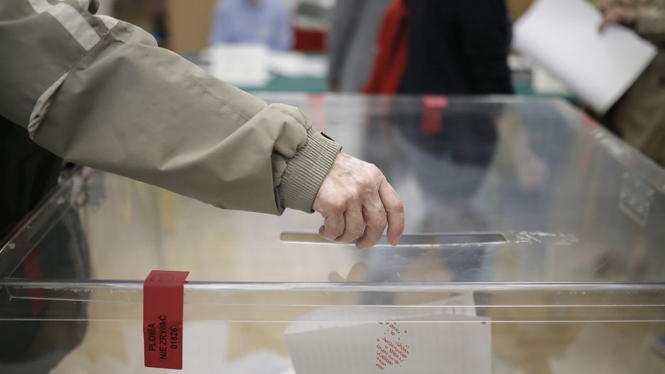 Głosowanie przez pełnomocnika. Coraz mniej czasu na dopełnienie formalności