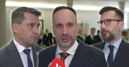 Dezinformacja po dywersji. Kowalski o działaniach Gawkowskiego: Dymisja