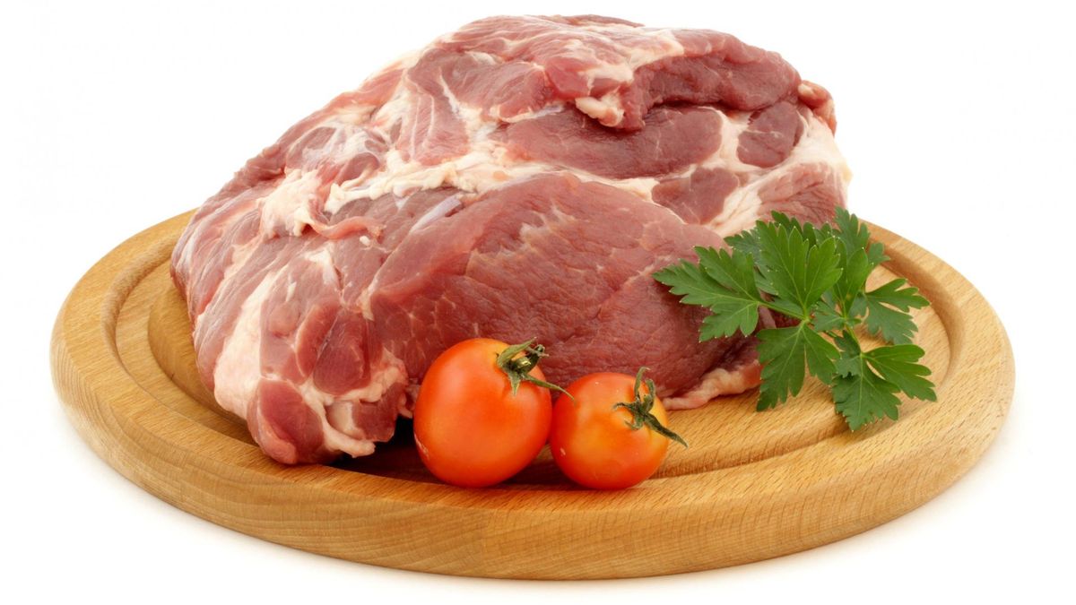 Podgardle to przednia część mięsa wieprzowego, składająca się z tłuszczu i mięśni