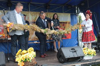 Bobolice: Mieszkańcy dziękowali za zbiory i prosili o pomyślność w przyszłym roku [ZDJĘCIA]