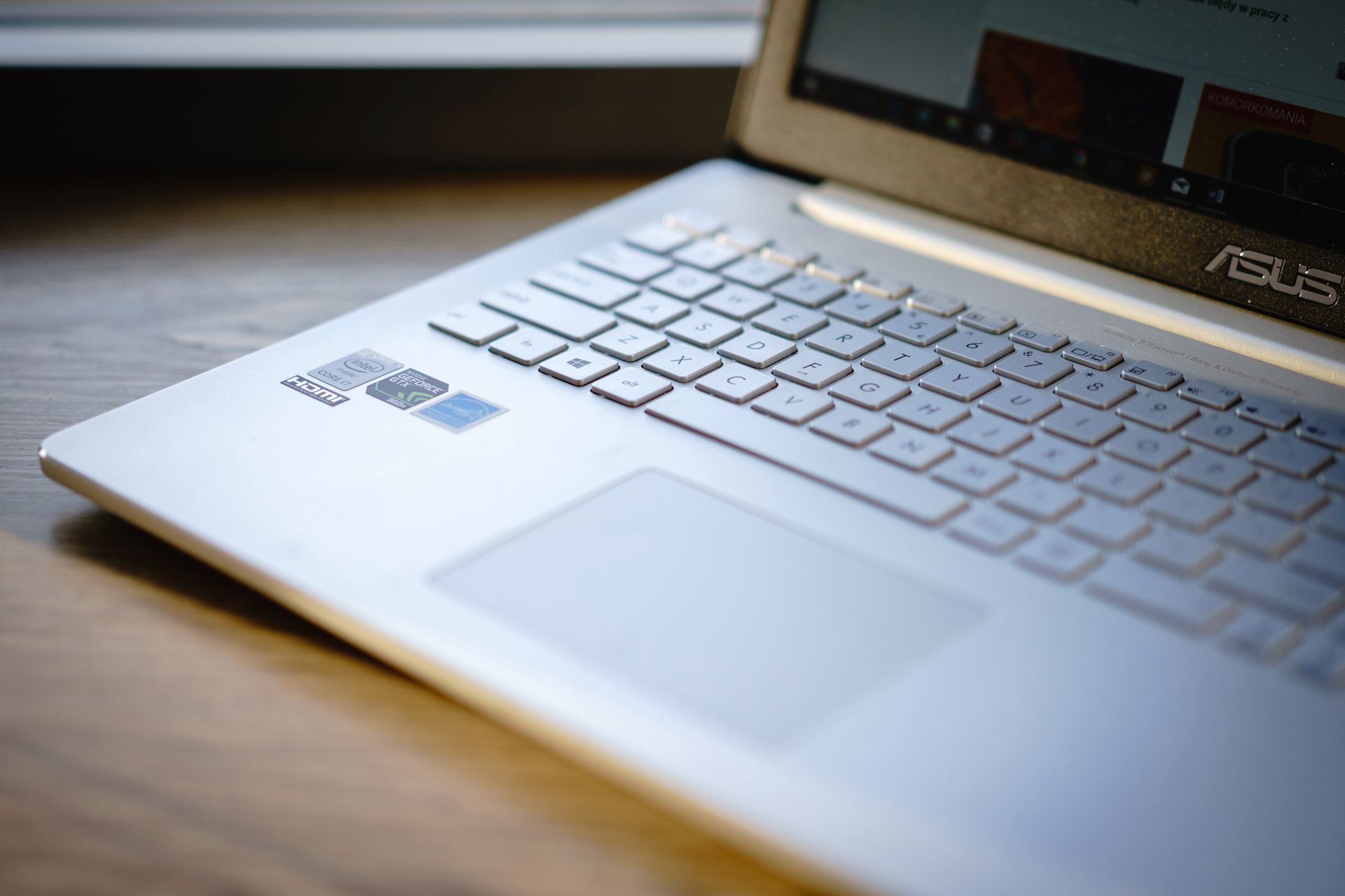 Asus ZenBook Pro UX501 jako narzędzie pracy na Fotoblogia.pl [recenzja] 6