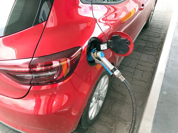 Prognoza cen paliw na przełom października i listopada. LPG znów w górę