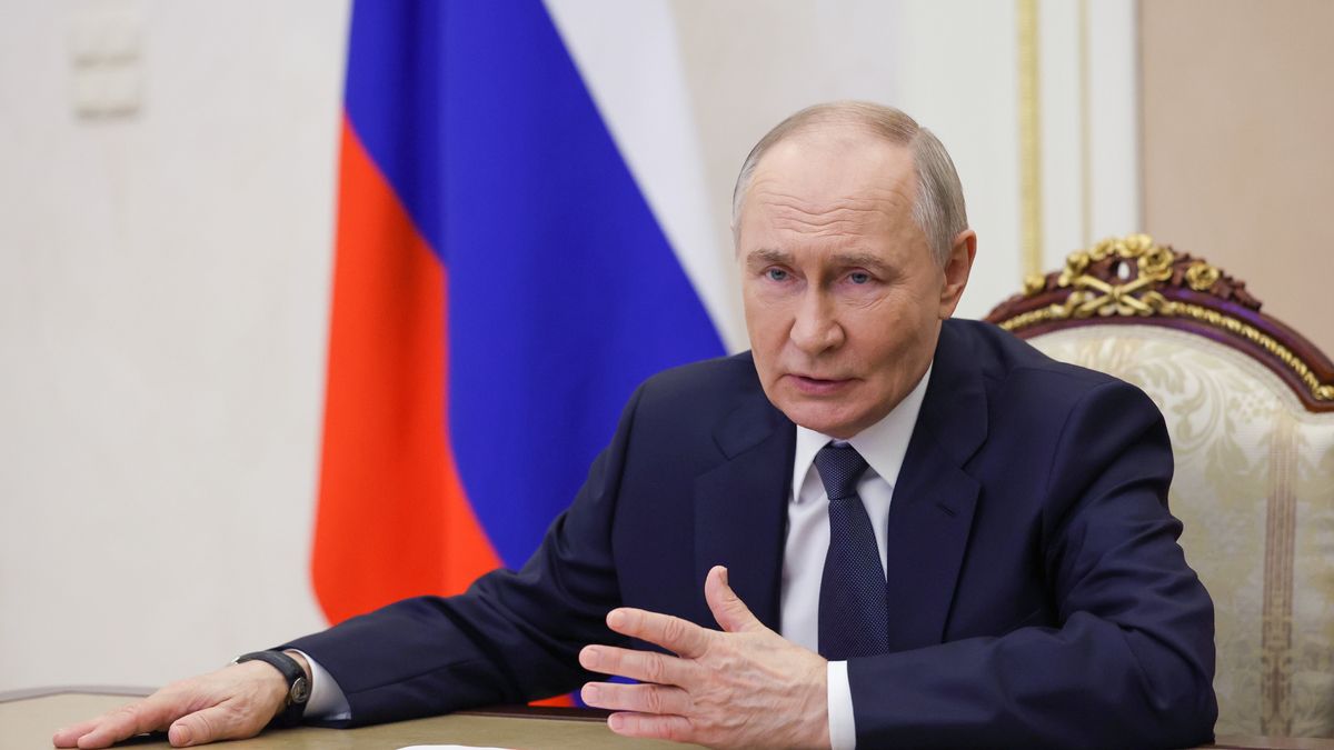 Trump cłami omija Rosję. Biały Dom wyjaśnia