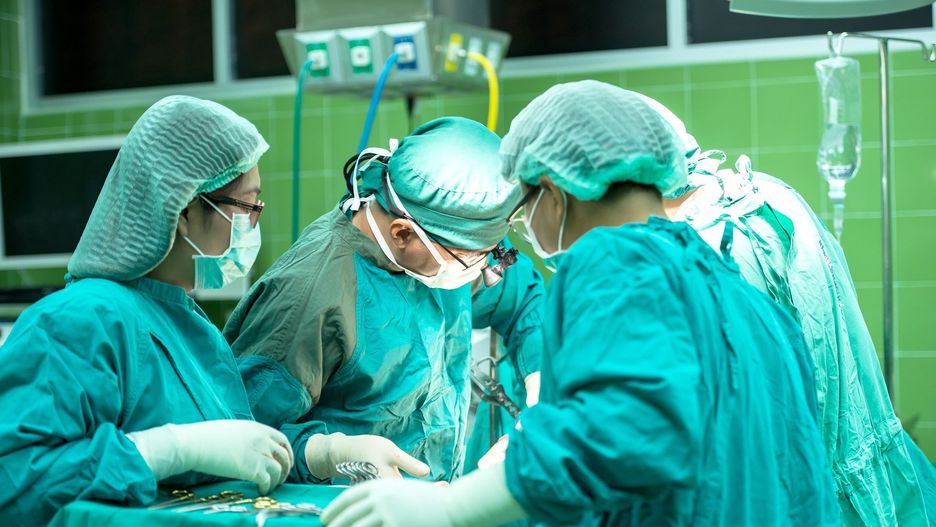 Koronawirus w Polsce. Lista placówek, które będą przeznaczone na leczenie chorych na COVID-19