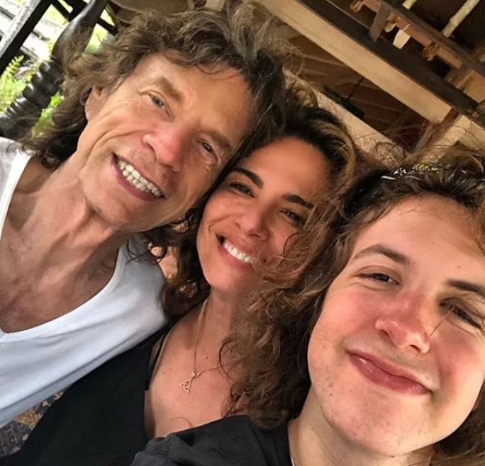 Lucas Jagger z rodzicami