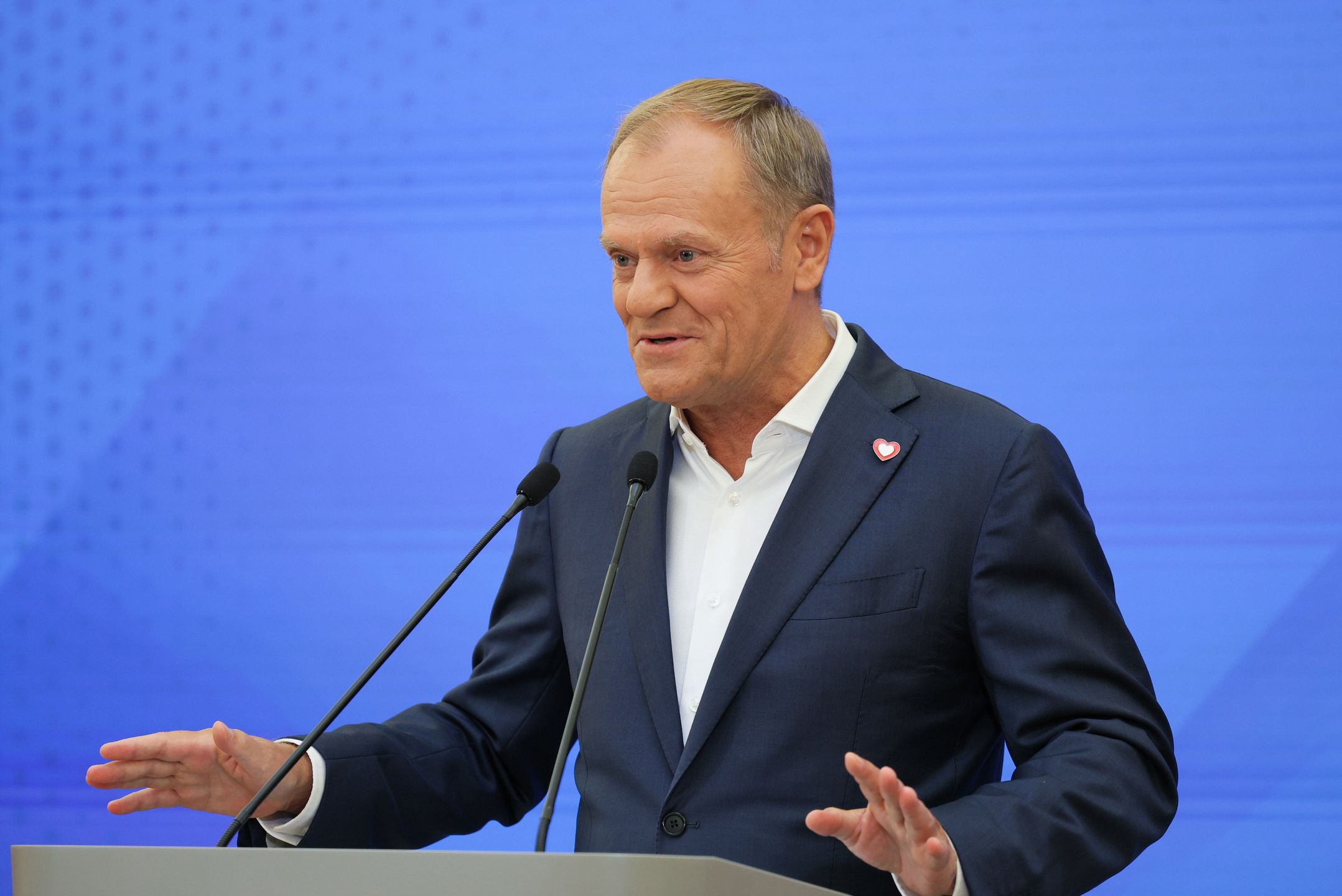 Donald Tusk
Warszawa, 09.08.2024. Premier Donald Tusk podczas konferencji prasowej w siedzibie KPRM w Warszawie, 9 bm. Szefowie MSWiA, MS i MF podpisali mi�dzyresortowe porozumienie dotycz�ce skoordynowania dzia�a� podleg�ych im s�u�b; ma dotyczy� zabezpieczenia odzyskiwania mienia Skarbu Pa�stwa wydanego niezgodnie z prawem. (jm) PAP/Pawe� Supernak
Pawe� Supernak
Kancelaria Prezesa Rady Ministr�w, konferencja, konferencji, KPRM, prasowa