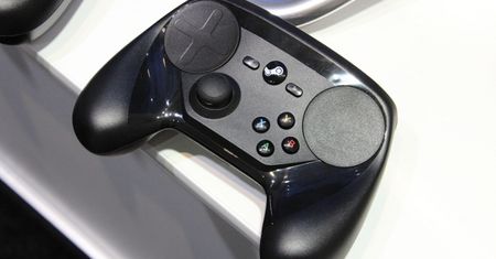 Steam Controller ma już ostateczny wygląd. Jest analog, jest panel dotykowy