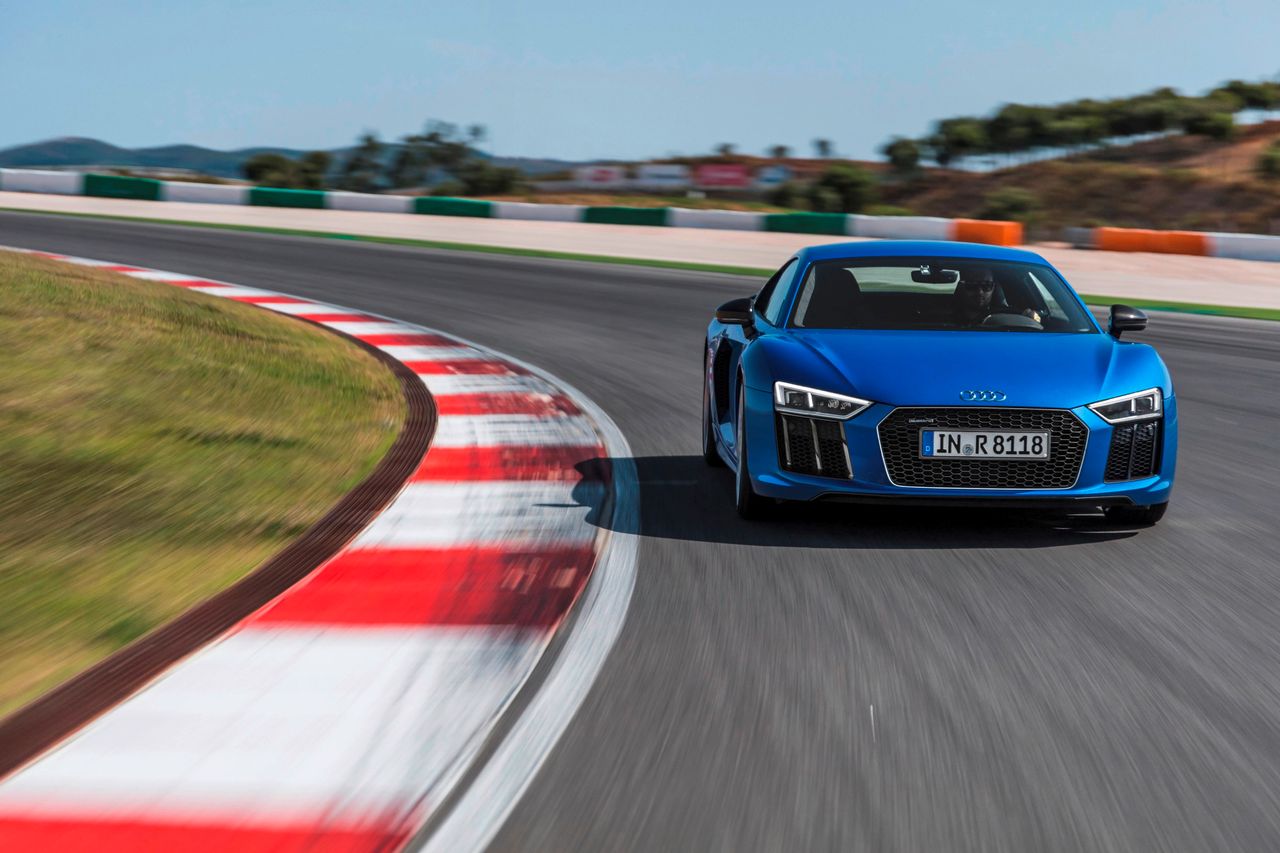 Podstawowe Audi R8 jednak z silnikiem V6 biturbo?