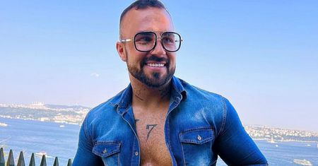 Grzegorz Głuszcz z "Hotelu Paradise" upiększył się w Turcji. Taniej niż w Polsce