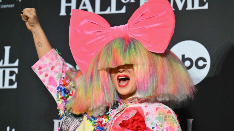 Sia poddała się liposukcji. Tak dziś wygląda