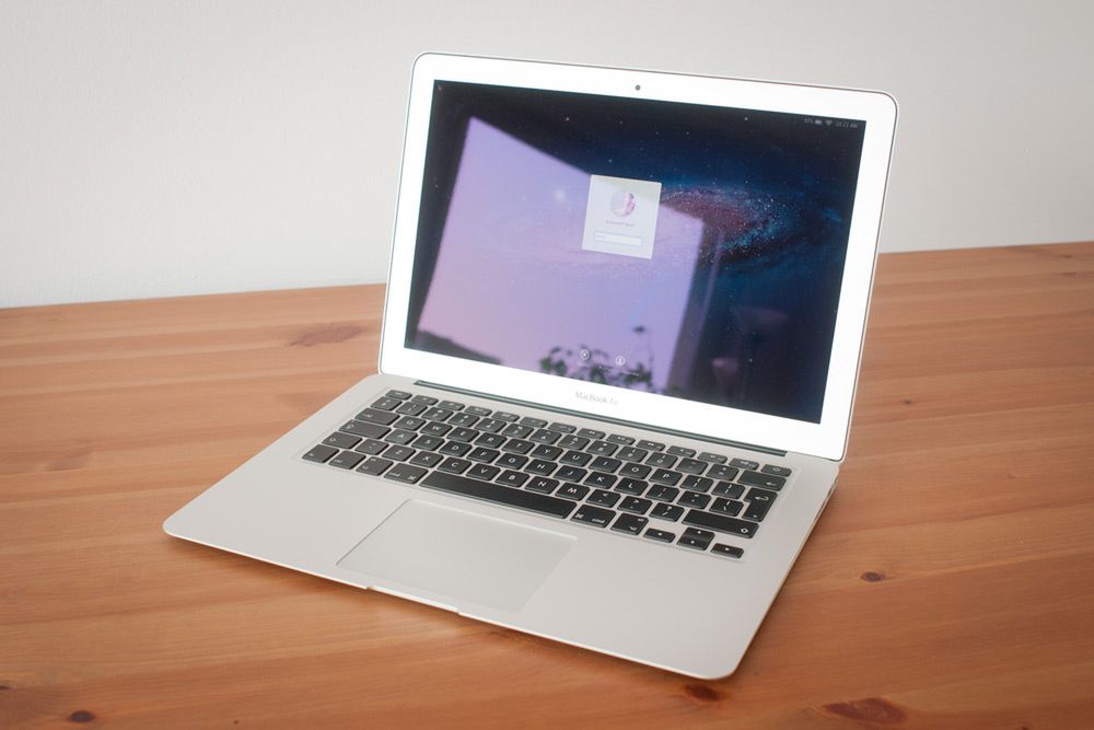 MacBook Air 13,3“ (Mid 2011) Core i5 [test] 12