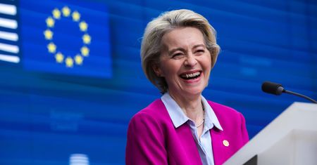 Komisja Europejska nie mogła zablokować fuzji z Lotosem. "Nie taka jest jej rola"