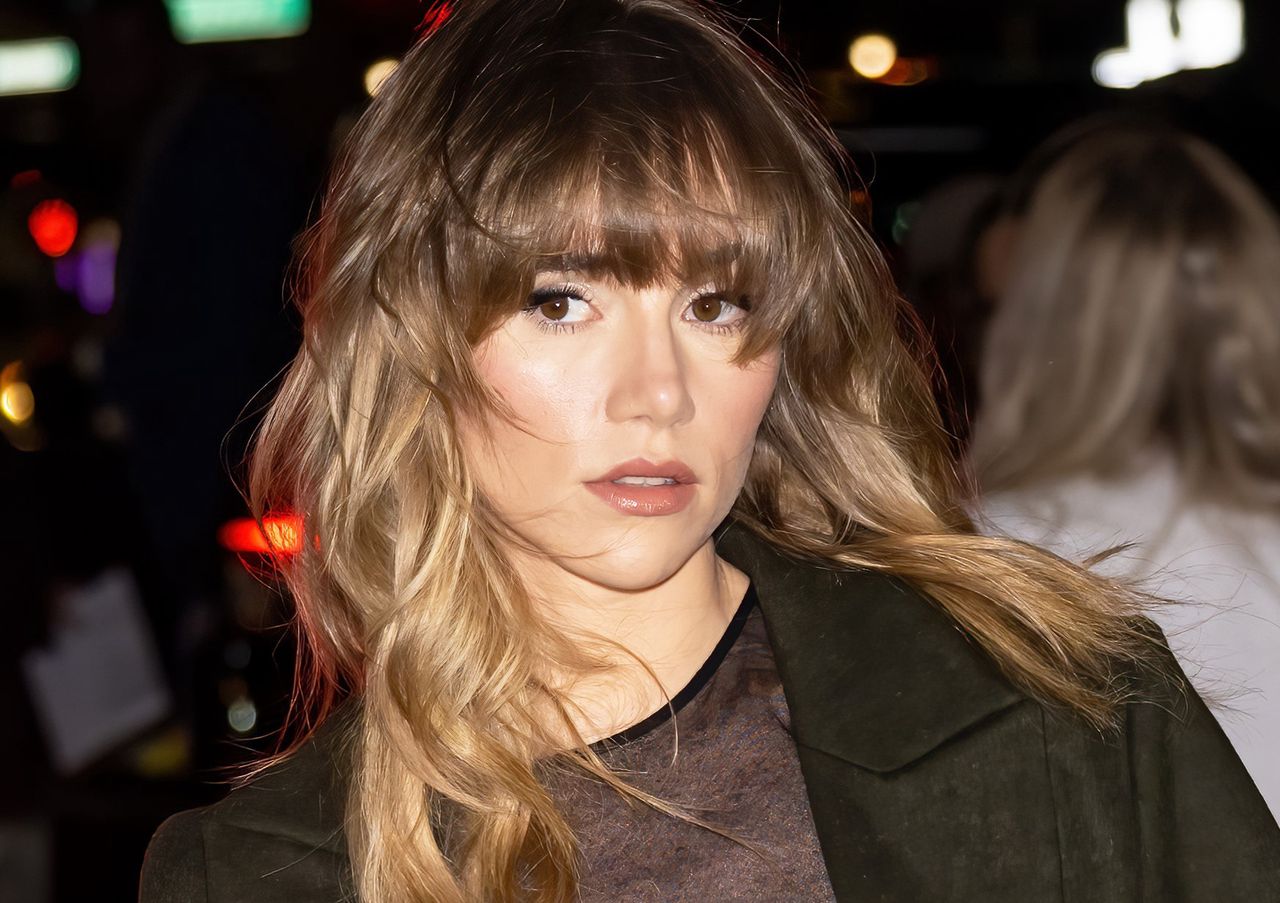 Suki Waterhouse zachwyciła kreacją na premierze 