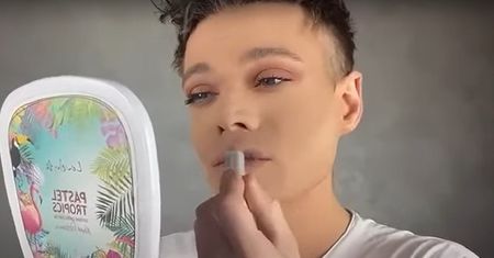 Tego jeszcze w MMA nie było. Organizacja Najmana wprowadza specjalny... makijaż