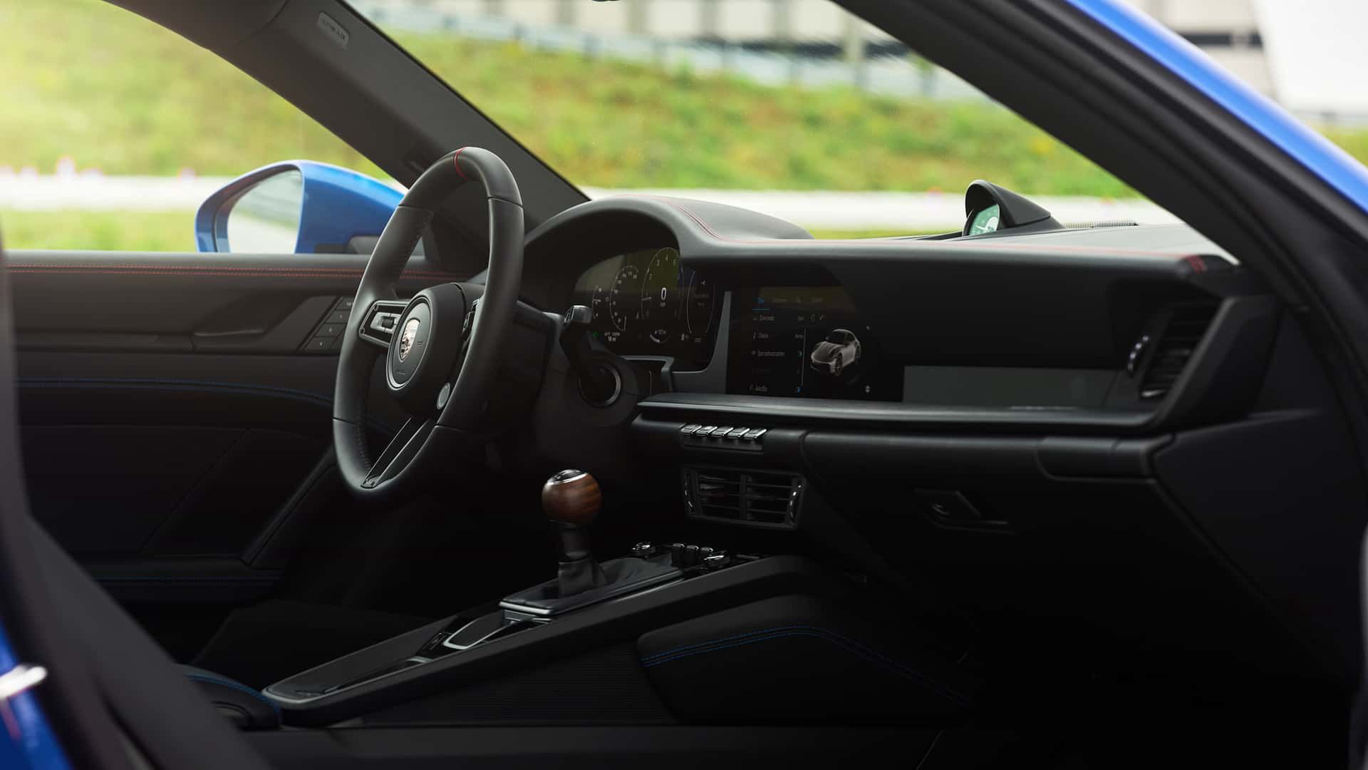 Porsche 911 Carrera T Club Coupe