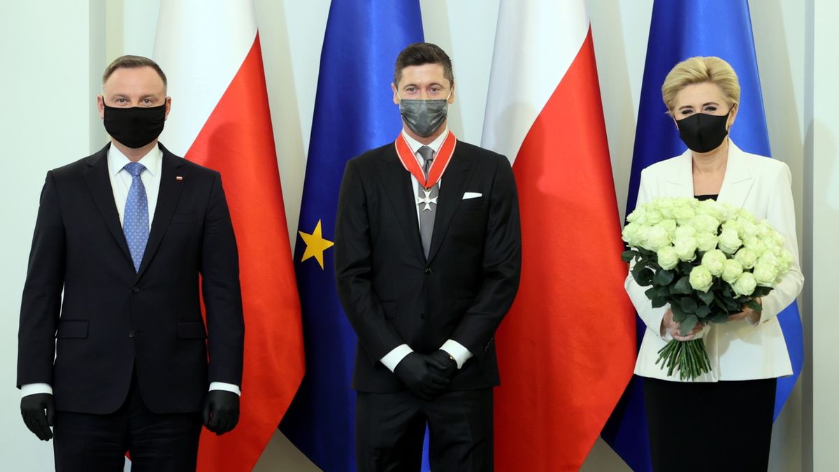 Robert Lewandowski odznaczony przez prezydenta 