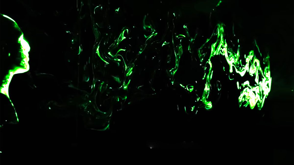 W maseczce czy bez? Zobacz, jak zasłona działa podczas kaszlu 1