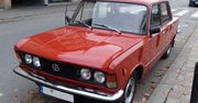 Duży fiat był królem polskich dróg. Jak dużo wiesz o tym kultowym aucie?