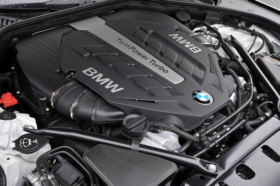 BMW serii 7 na rok 2013 - megagaleria niemieckiego okrętu flagowego 107