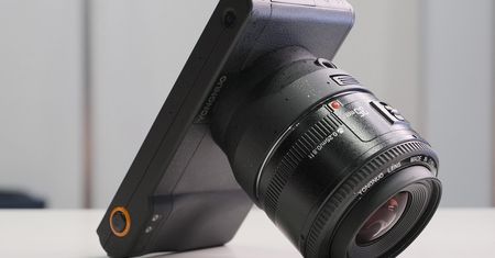 Yongnuo YN450 – matryca Mikro Cztery Trzecie, bagnet Canon EF i Android