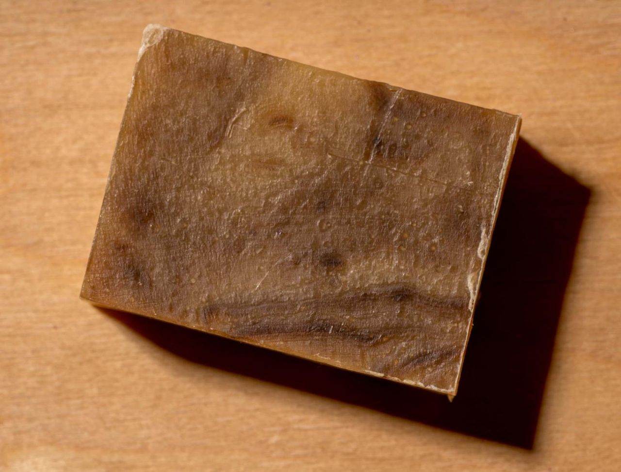 Mydło smołowe. Naturalne i tanie lekarstwo na wiele dolegliwości