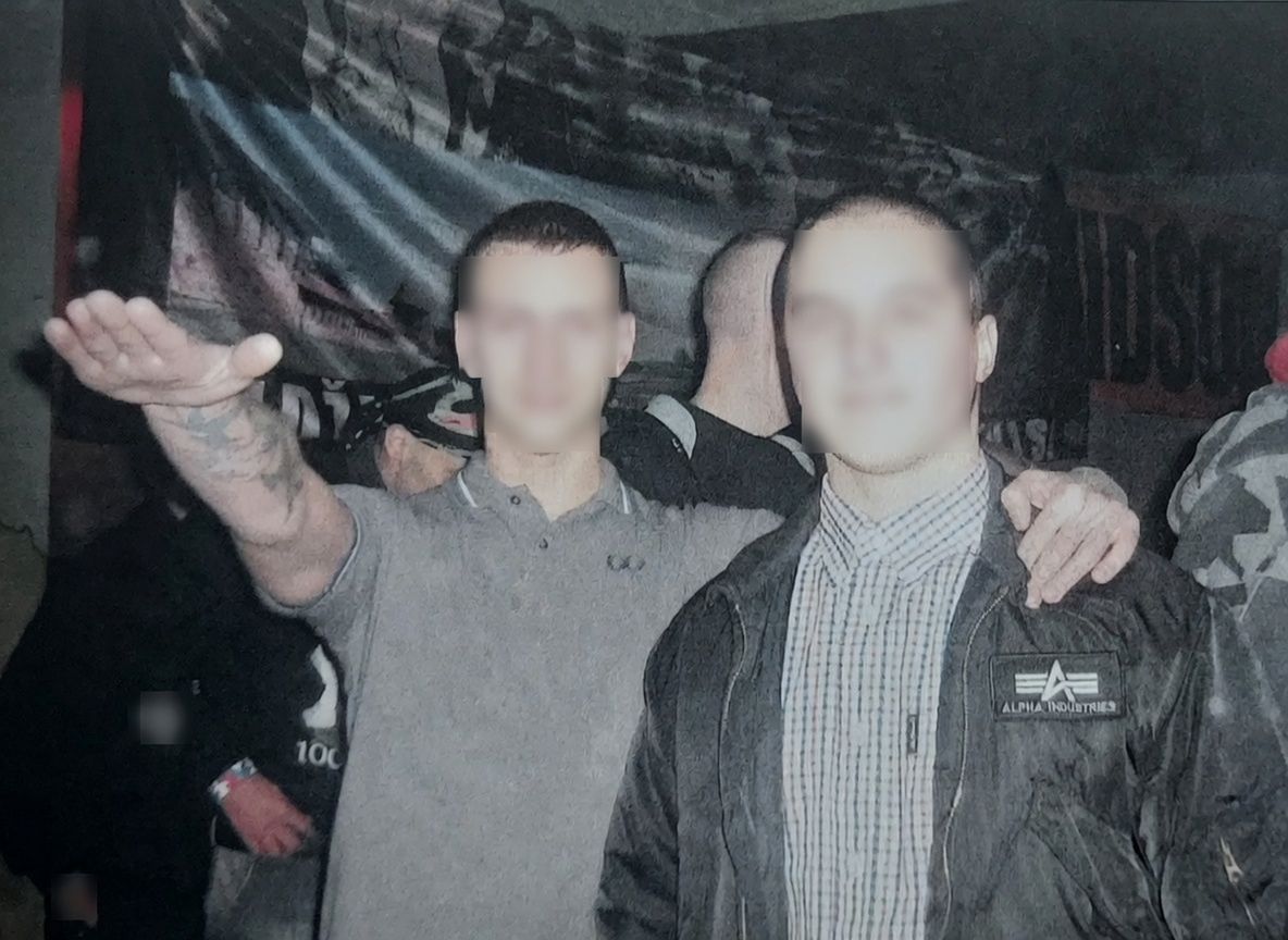 Zdjęcie z akt sprawy. Po prawej Tomasz P. "Dragon"