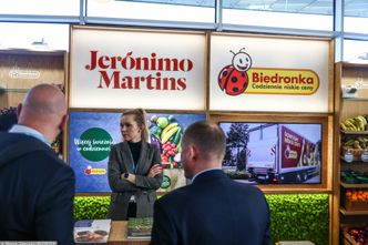 Biedronka i Lidl nagrodzone przez resort finansów. Płacą rekordowe podatki