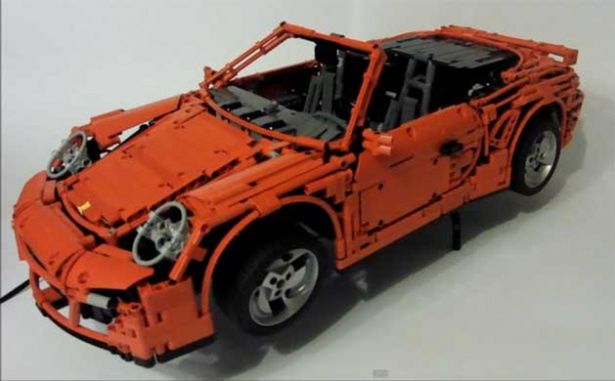 Porsche 911 ze skrzynią PDK z klocków Lego! [wideo]