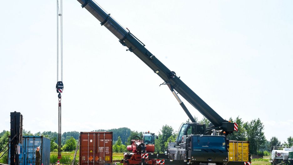 Kontenery z bronią w Laszkach były niezabezpieczone
