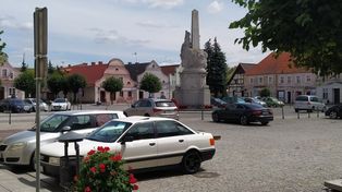 Rydzyna: Mieszkał w niej król Polski. Jak żyje się w niej teraz?