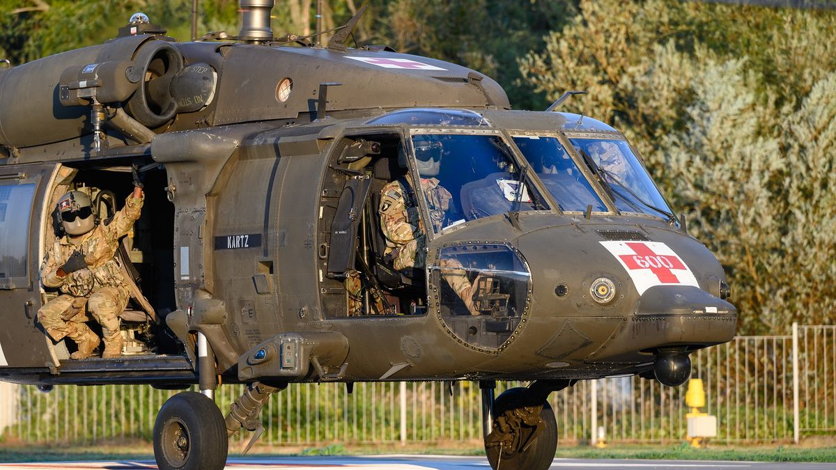 Śmigłowiec Black Hawk.