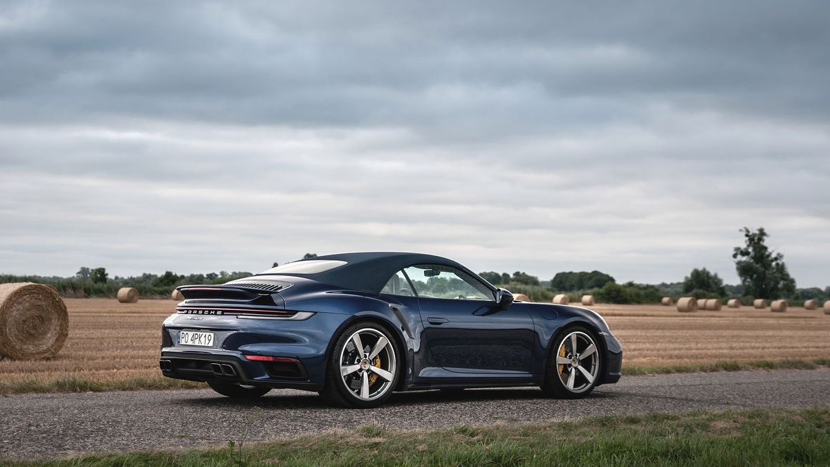 Porsche 911 Turbo S Cabrio