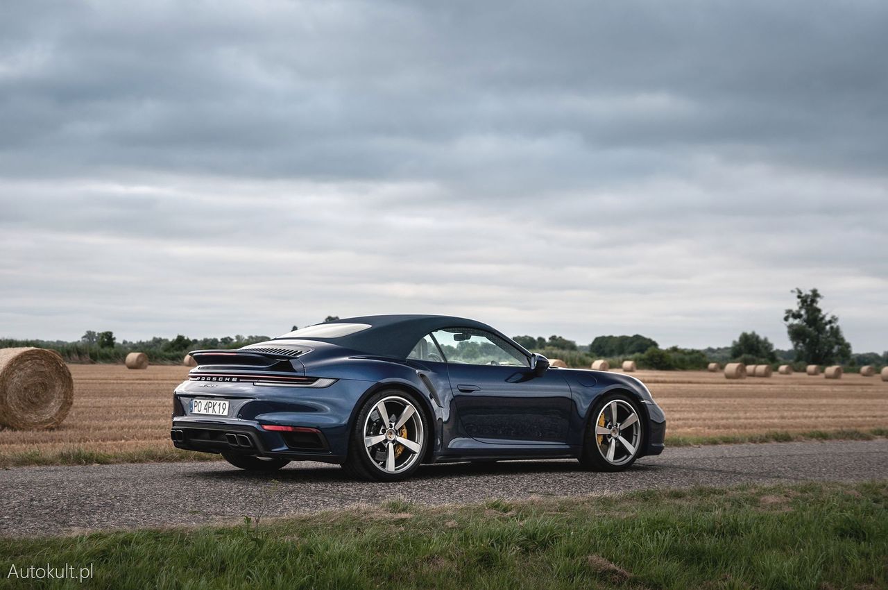 Porsche 911 Turbo S Cabrio