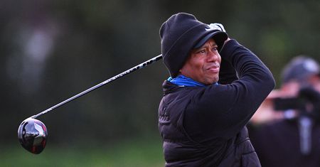 Woods i jego umowa o zachowaniu poufności. Zawiera ją z każdą partnerką