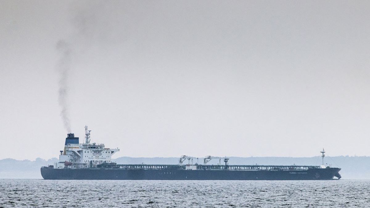 Statek na Bałtyku - zdjęcie ilustracyjne