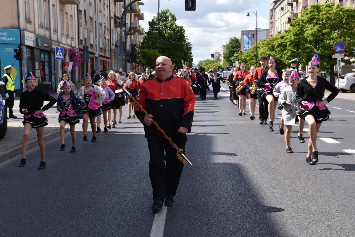 100 kominiarzy z całego kraju maszerowało ulicami śródmieścia Kalisza