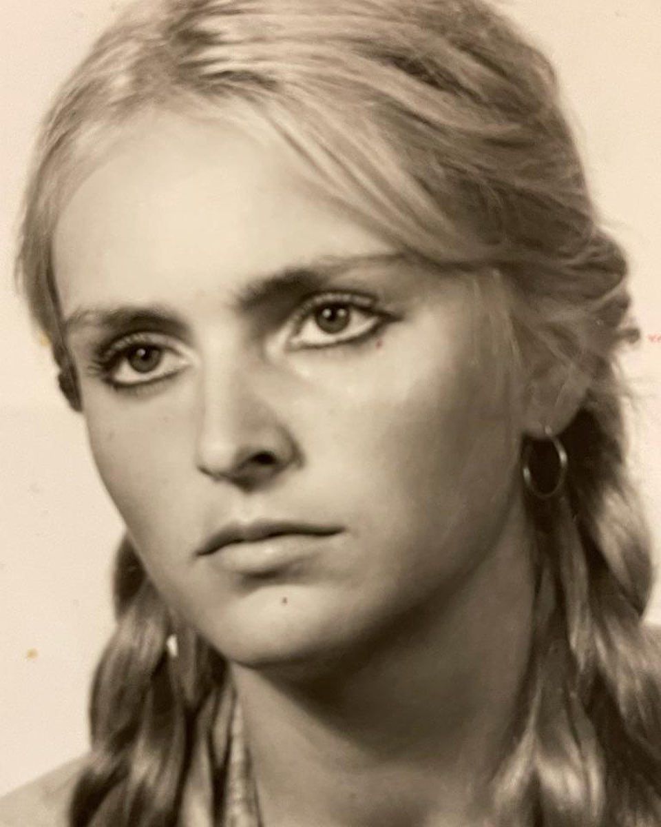 Monika Olejnik w młodości