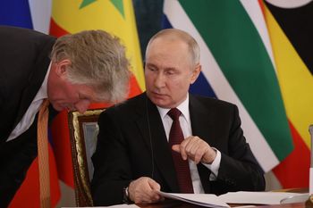 Zełenski zaprosił Putina do USA. Kreml odpowiada