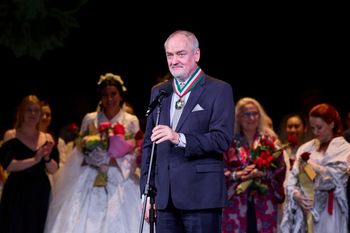 Gloria Artis dla artystów w Bytomiu. Andrzej Dobber, Stanislav Kuflyuk, Gabriela Legun i Andrzej Lampert