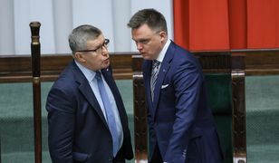 Nie będzie PSL-u. Samotny początek Hołowni