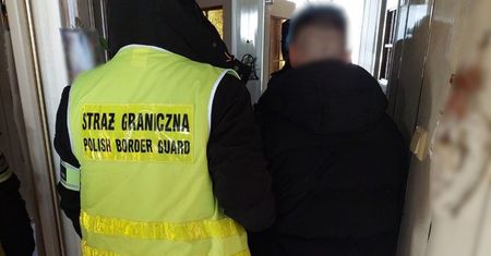 Przerzucali migrantów. 23 osoby pod kluczem