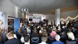 Częstochowa: Jak zachęcić młodych do pozostania? Spotkania z młodzieżą