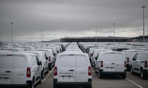 Peugeot idzie pod prąd inflacji. Nowy model tańszy niż poprzednik