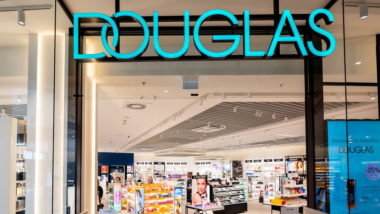 Kompleksowa metamorfoza perfumerii "Douglas" w Galerii Copernicus [fotorelacja]